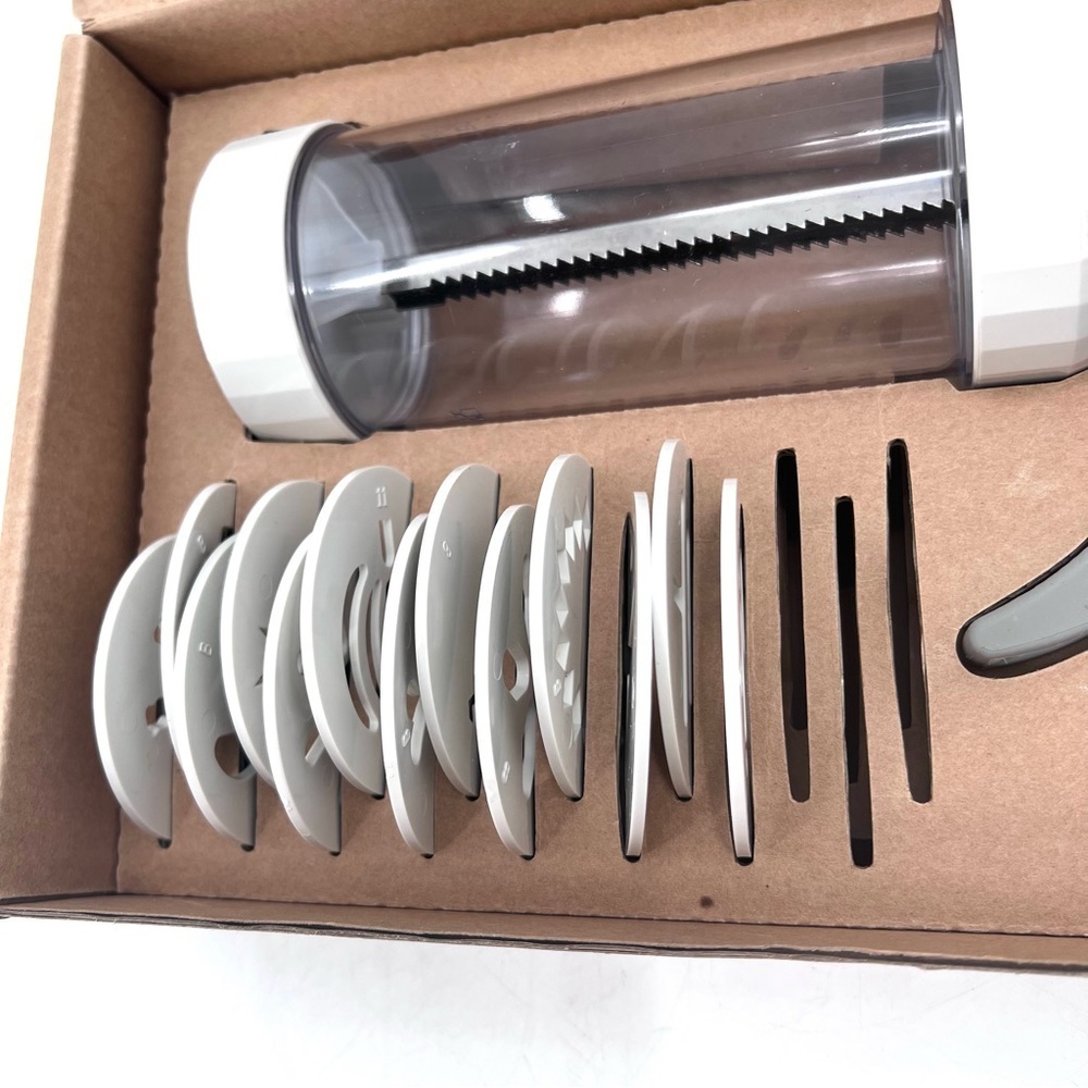 The Pampered Chef Cookie Press Kit #1525 - Picture 3 of 6